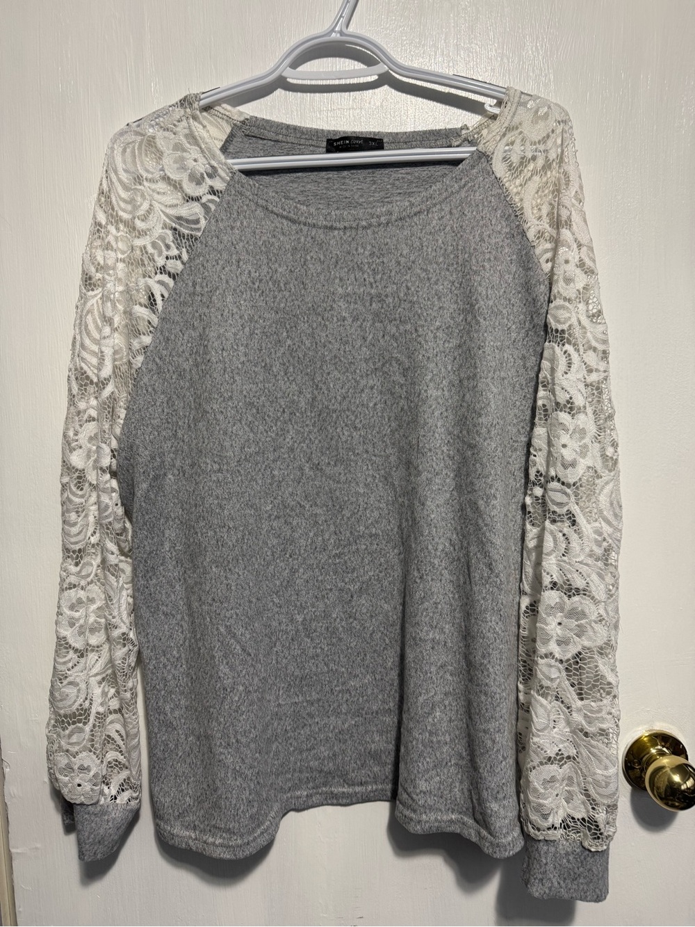 Lace-Sleeve Cozy Knit Top - Gray & White